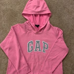 🎄Pink GAP sweatshirt (like new)